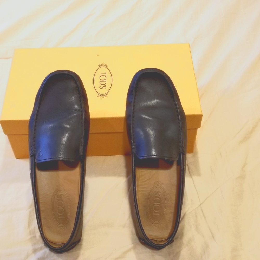 Todd's black leather loafers 7 1/2 mens